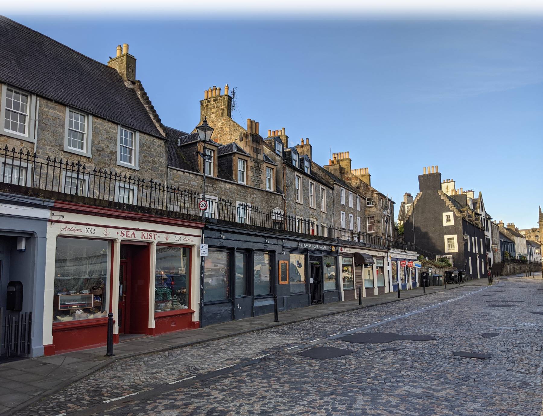 Sea Kist and its neighbouring premises in Queensferry High Street.