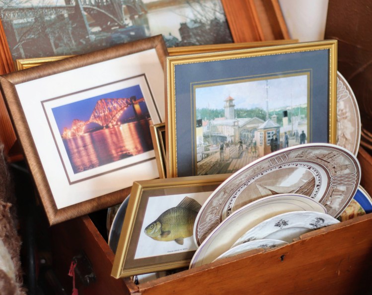 There is always a good selection of pictures and prints at Sea Kist. Most have a nautical theme – ships or sea scenes. Similarly there is always a variety of chinaware from teasets to individual plates. All reasonably priced.